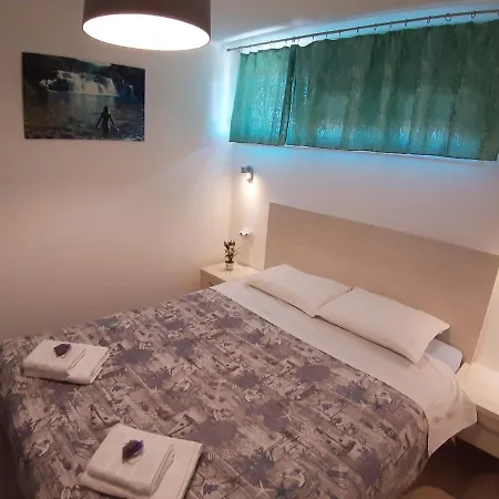 Frana Blue Сплит