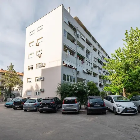 Frana Blue Apartment *