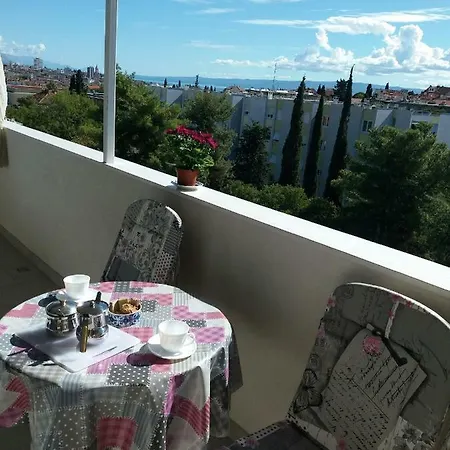 Frana Blue Apartment *