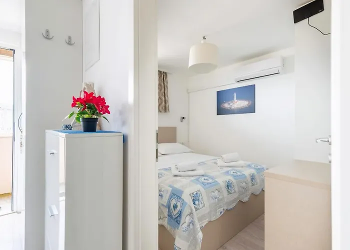 Lejlighed Frana Blue Split