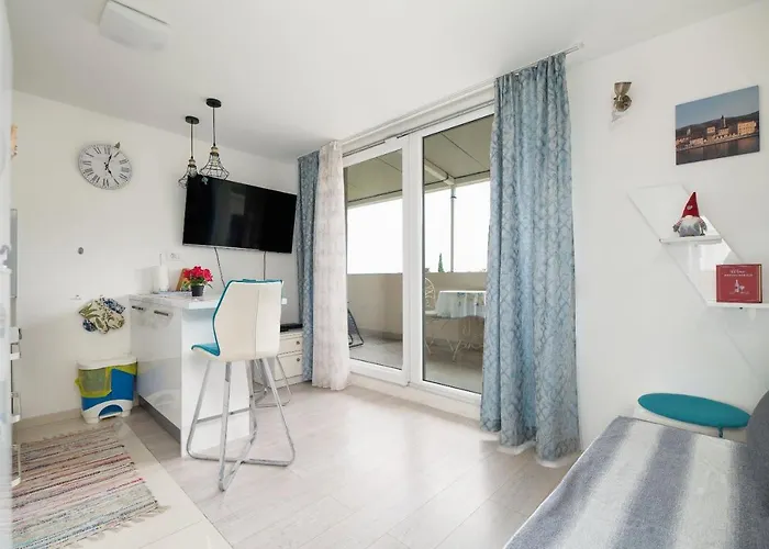 Lejlighed Frana Blue Split